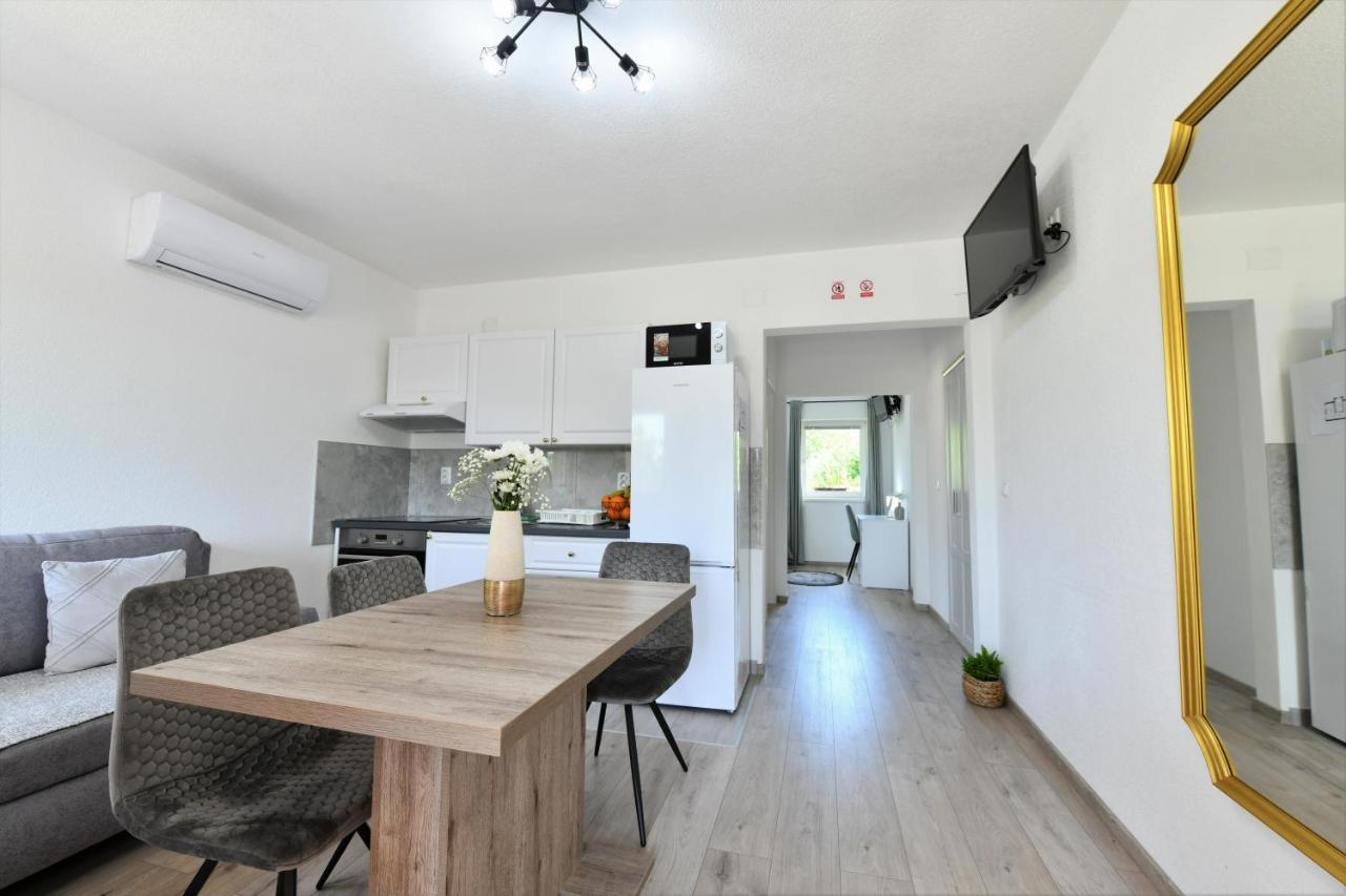 Apartments Green Linden Rakovica Exterior photo